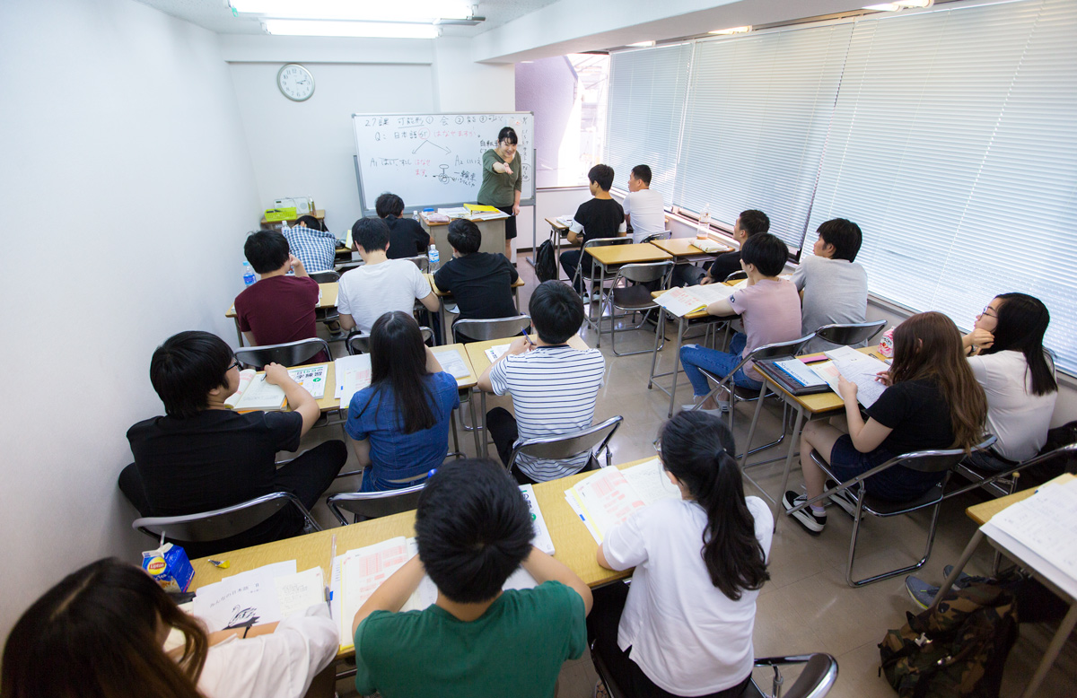 東京都 業種：教育・学校／東京コスモ学園様